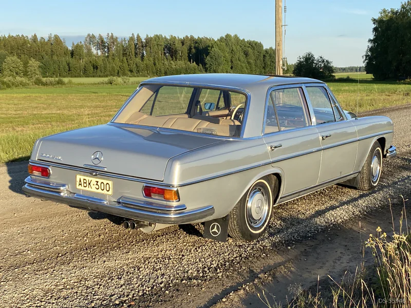 1974 Mercedes-Benz 300sel in Kirkkonummi 4
