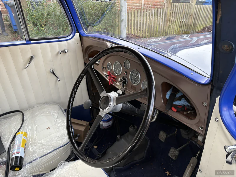 1935 Vauxhall 14 6 in Norwich 8