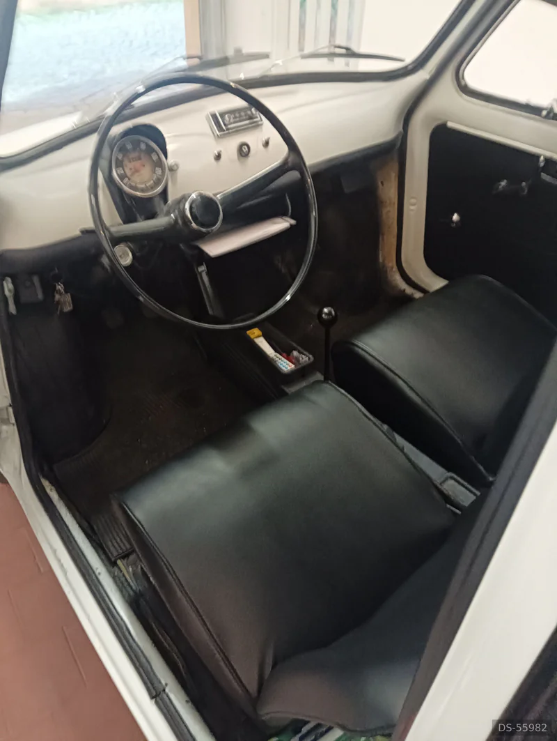 1975 Fiat 500r in Roma 5