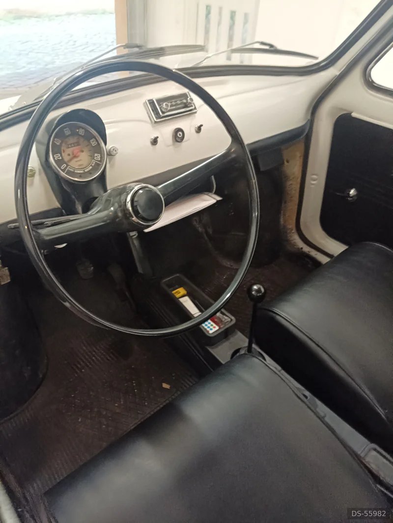 1975 Fiat 500r in Roma 6