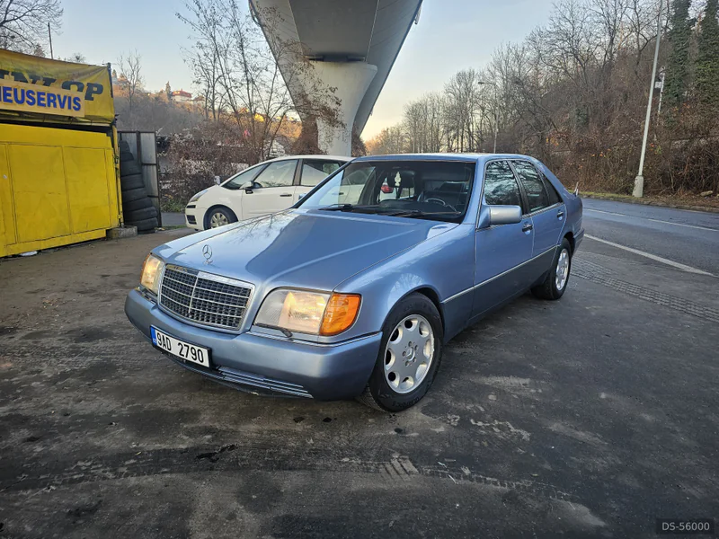 1991 Mercedes-Benz W140 in Praha 2