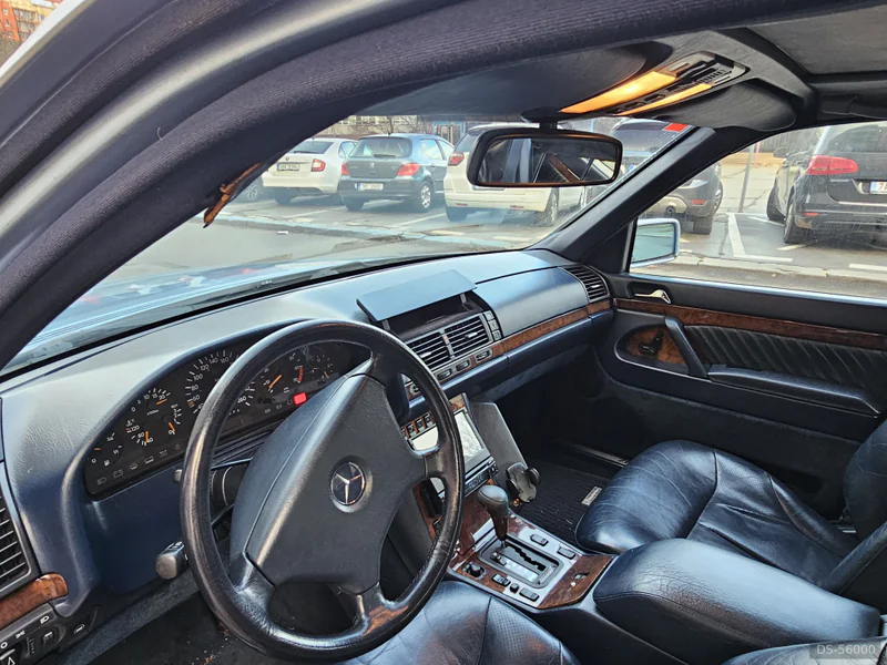 1991 Mercedes-Benz W140 in Praha 6