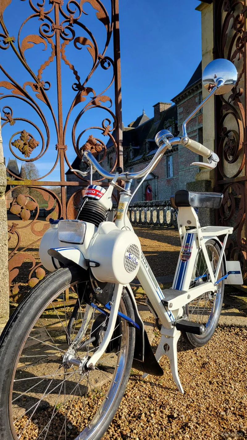 1966 VéloSoleX Solex 3800 in Neuilly Le Vendin 5