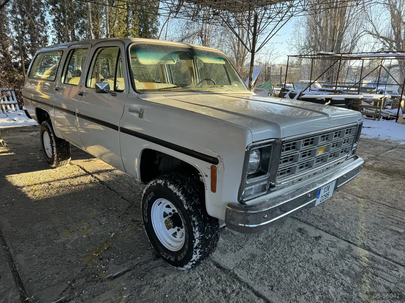 1980 Chevrolet Suburban in Most 5