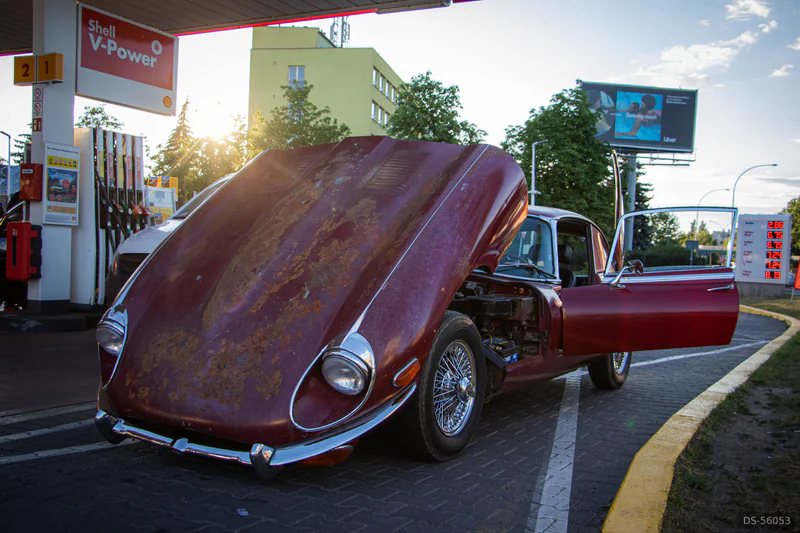 1969 Jaguar E-type in Warszawa 3
