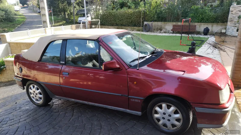 1989 Opel Kadett Gsi Cabrio in Vigo 3