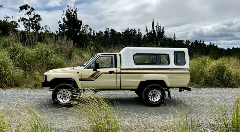 1989 Toyota Hilux in Auckland 5