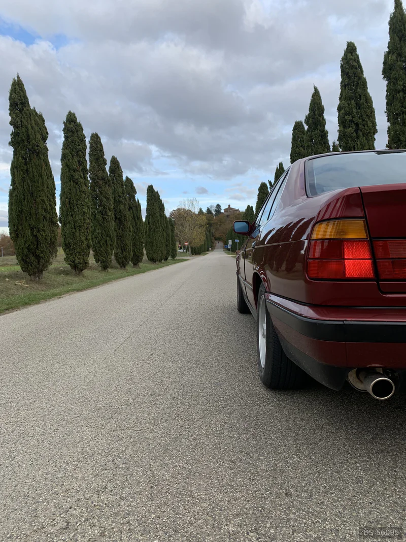 1990 BMW 520i in Firenze 9