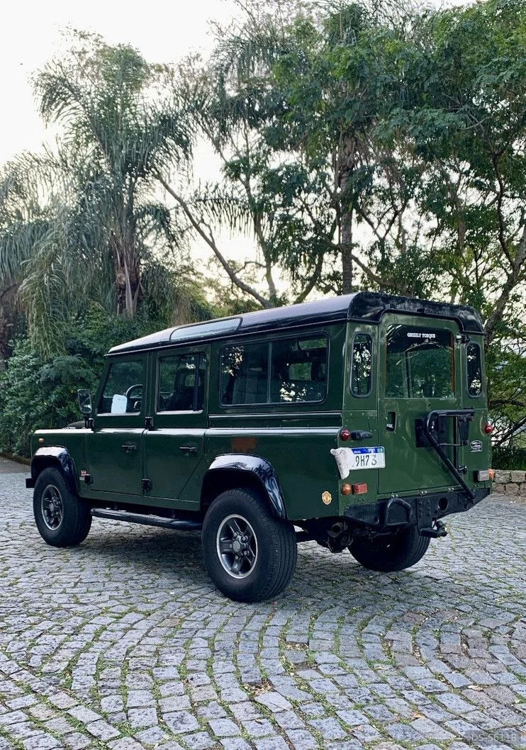 2000 Land Rover Defender in Brasilia 2