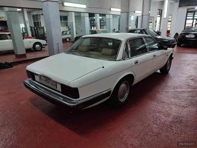 1989 Jaguar Xj6 in Frosinone 3