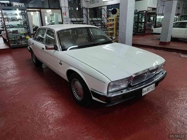 1989 Jaguar Xj6 in Frosinone