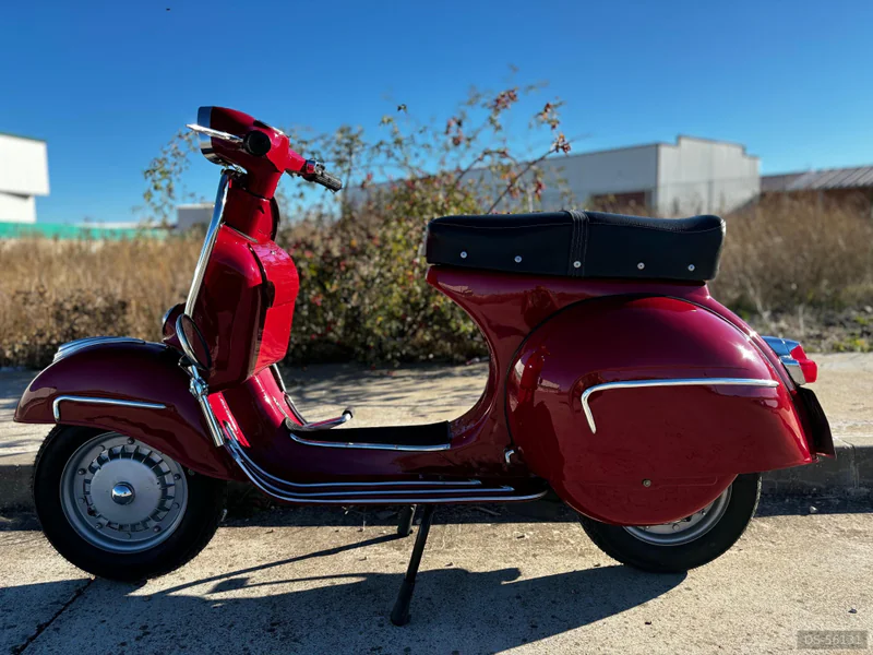 1966 Piaggio Vespa 150 S in Madrid 1