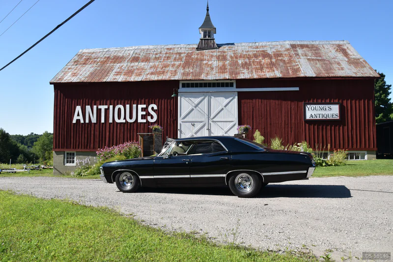 1967 Chevrolet Impala in Whitby 5