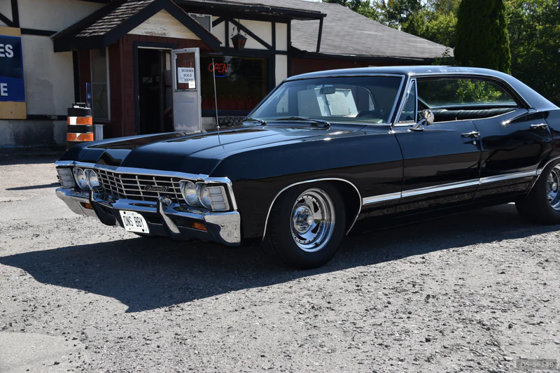 1967 Chevrolet Impala in Whitby 6