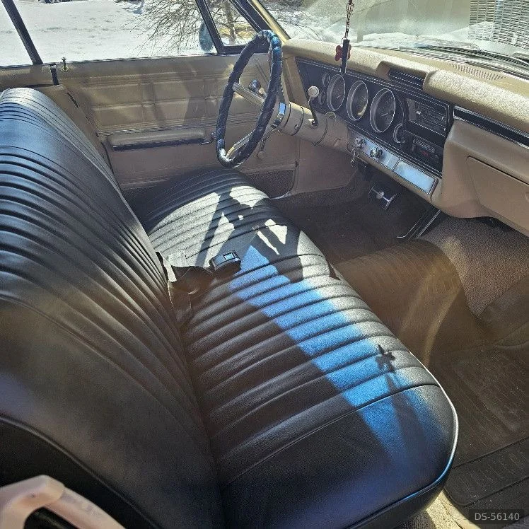 1967 Chevrolet Impala in Whitby 9