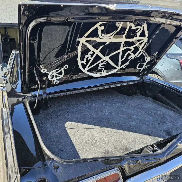 1967 Chevrolet Impala in Whitby 10