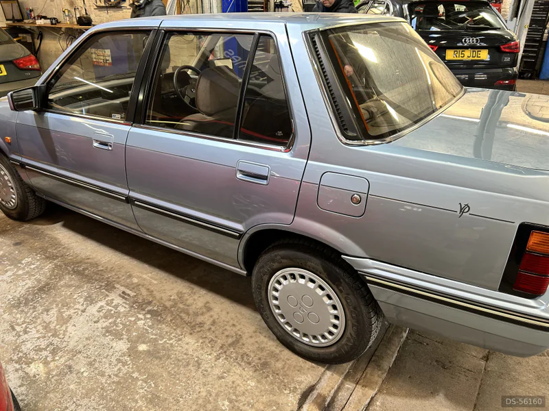 1990 Austin Rover 216 in Halifax 3