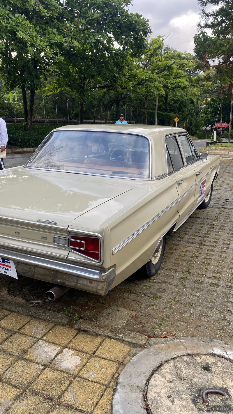 1966 Dodge Coronet in Envigado 2