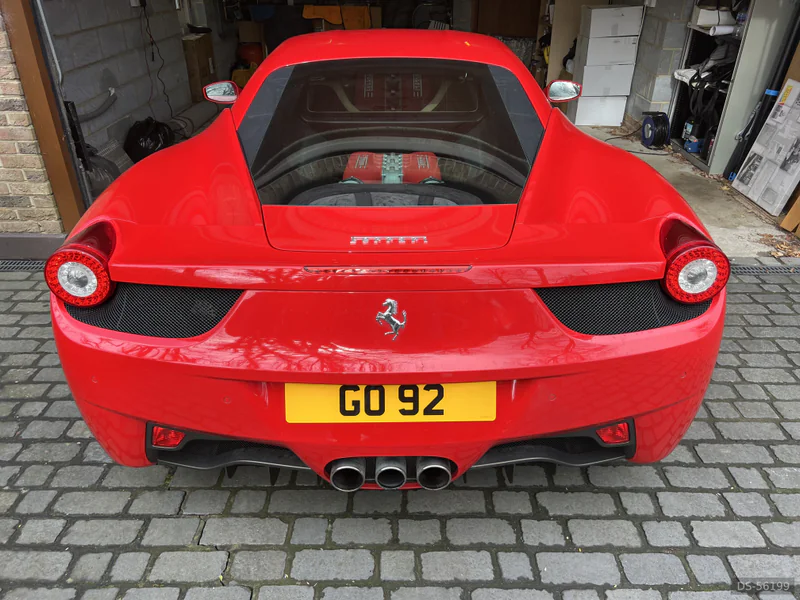 2011 Ferrari 458 Italia in Brentwood 4