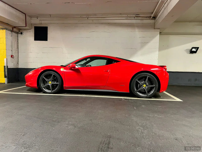 2011 Ferrari 458 Italia in Brentwood 5