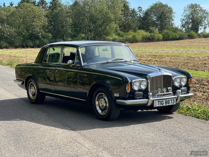 1975 Bentley T1 in London 1