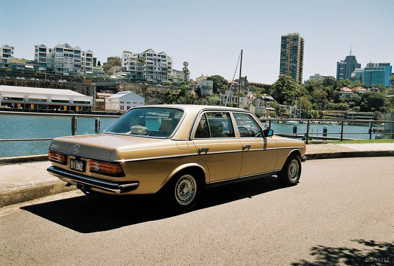 1984 Mercedes-Benz 230 E W123 in Sydney 4