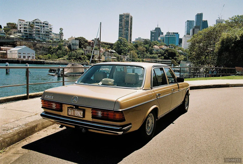1984 Mercedes-Benz 230 E W123 in Sydney 5
