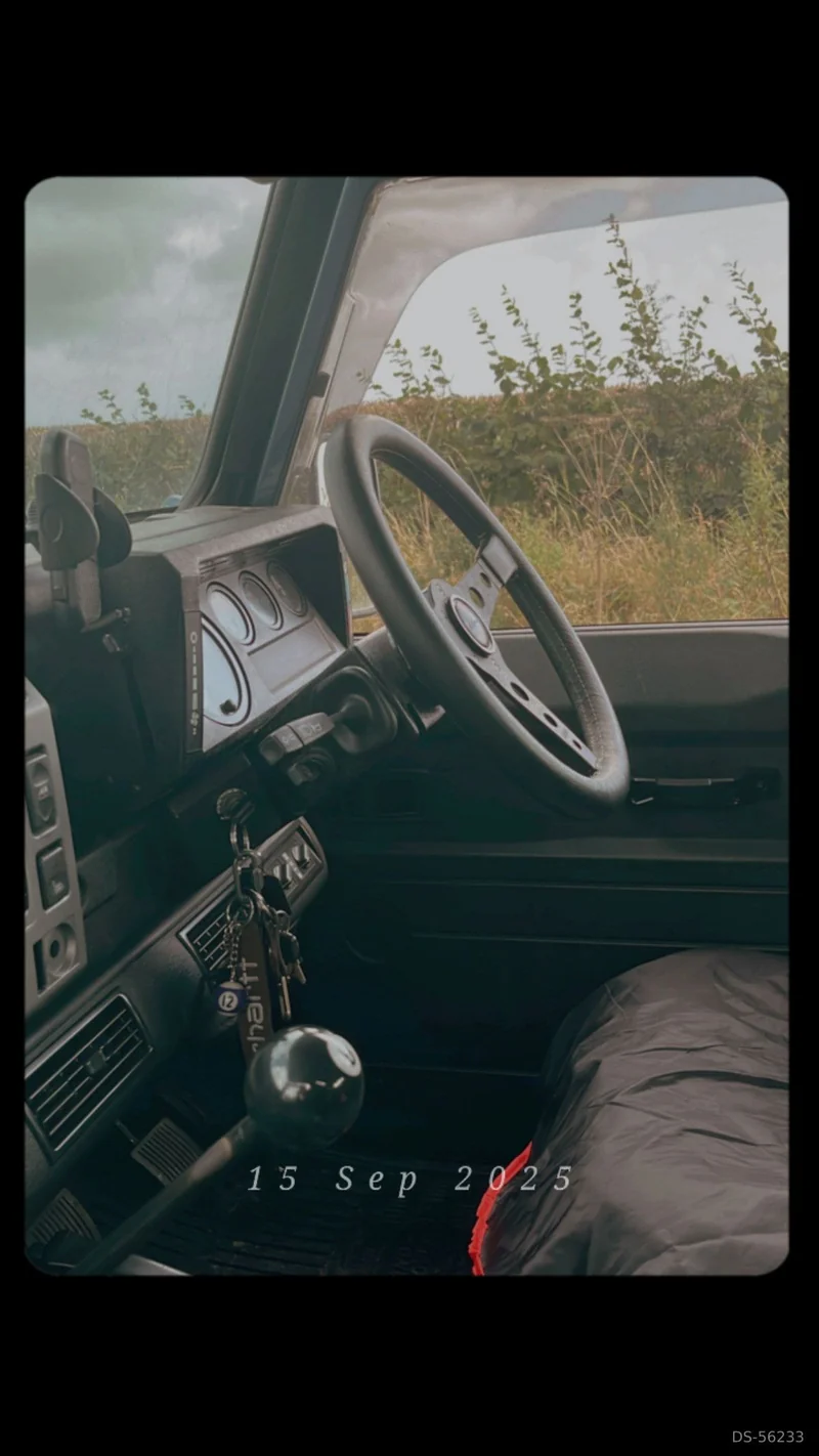 2006 Land Rover Defender in Cardiff 6