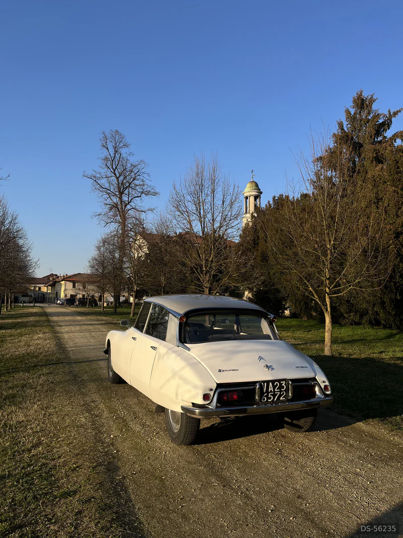1969 Citroen Ds in Carignano 2