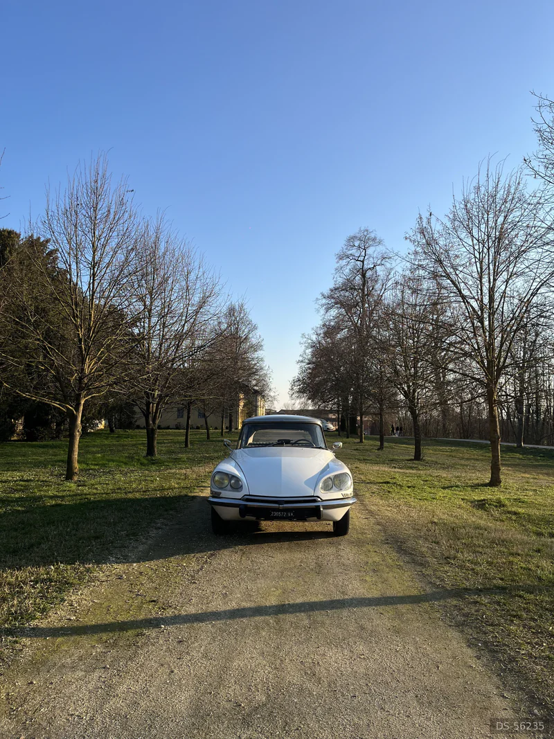 1969 Citroen Ds in Carignano 6