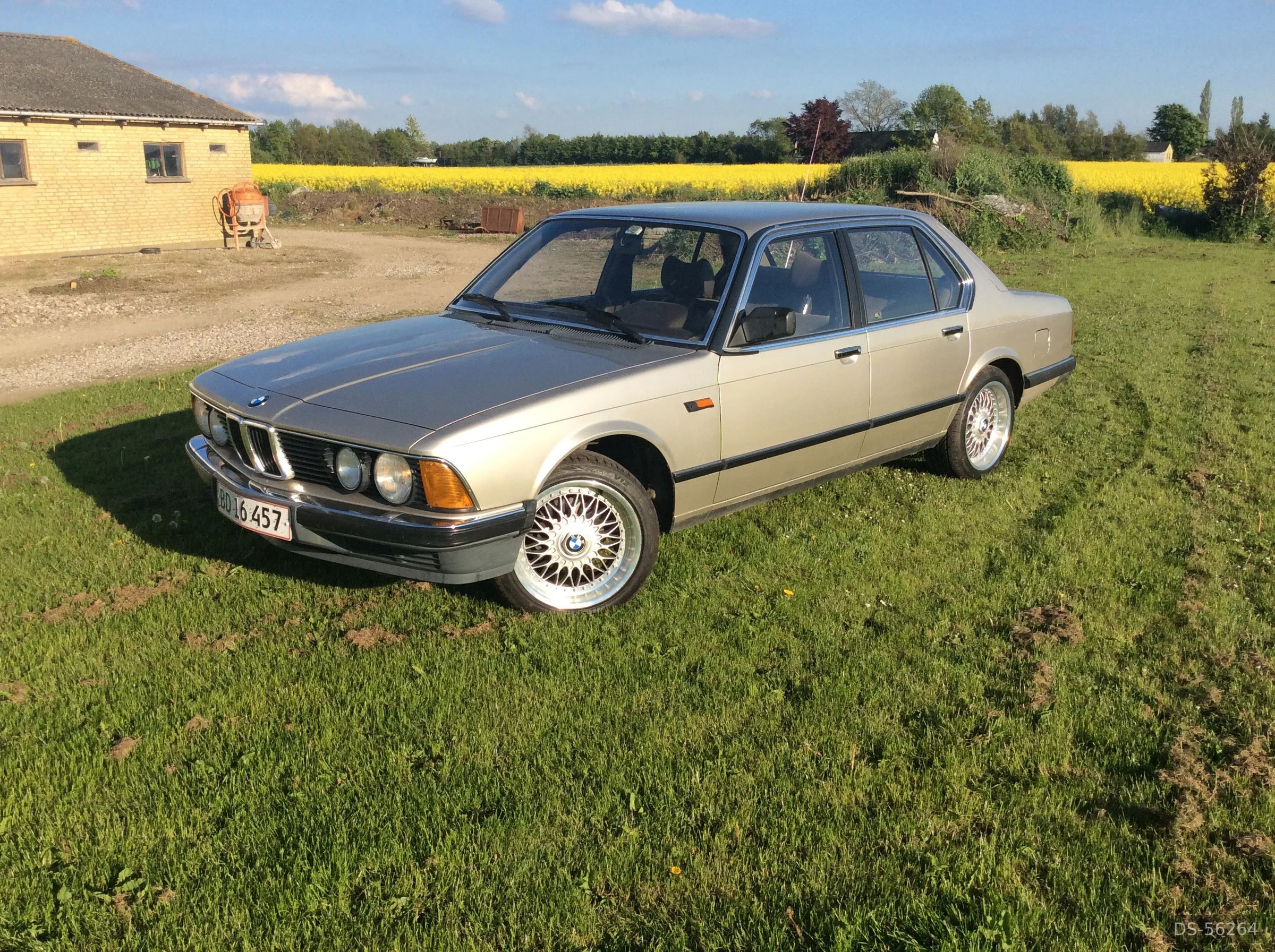 1986 BMW 728i