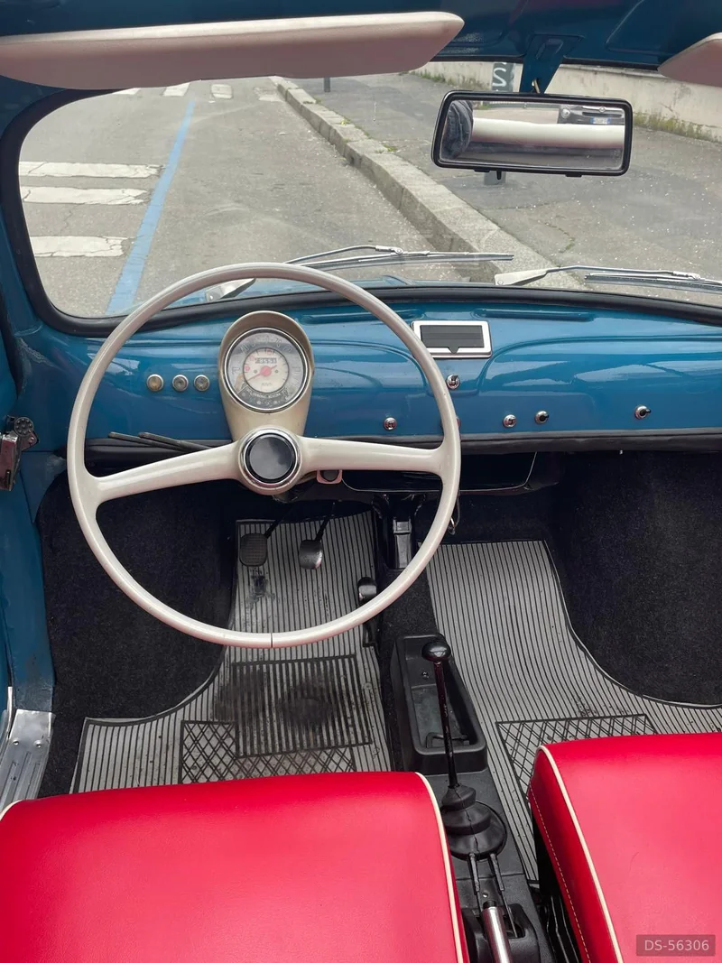1963 Fiat 500 D in Milan 9