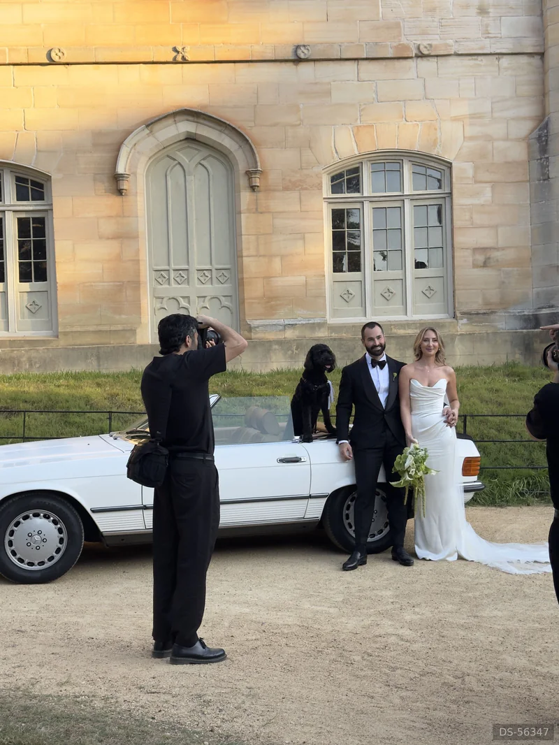 1985 Mercedes-Benz 500sl R107 in Centennial Park 2