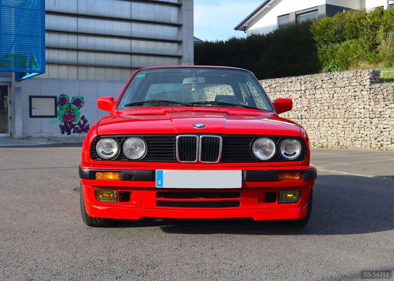 1989 BMW 318 Is in Bilbao