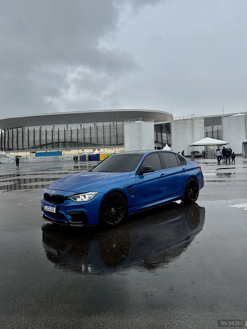 2015 BMW 320 in Rio De Janeiro 1