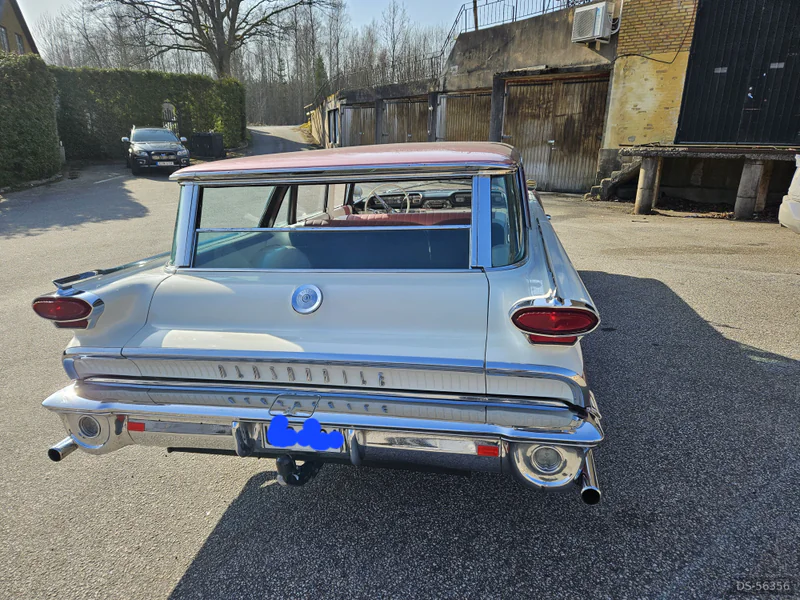 1959 Oldsmobile Dynamic 88 Fiesta in Jönköping 5