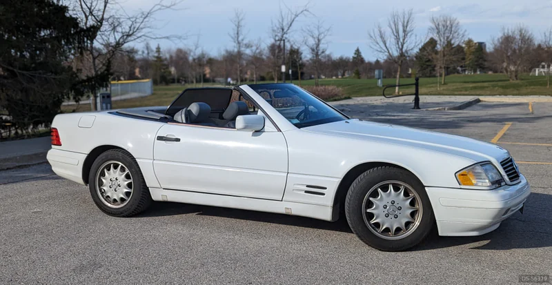 1998 Mercedes-Benz SL500 in Richmond Hill 3