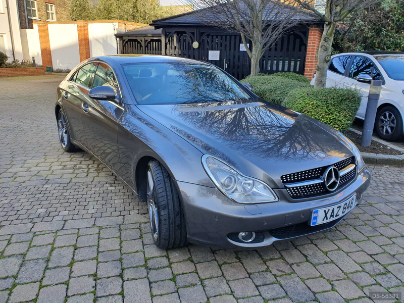 2005 Mercedes-Benz 350cls in London 2