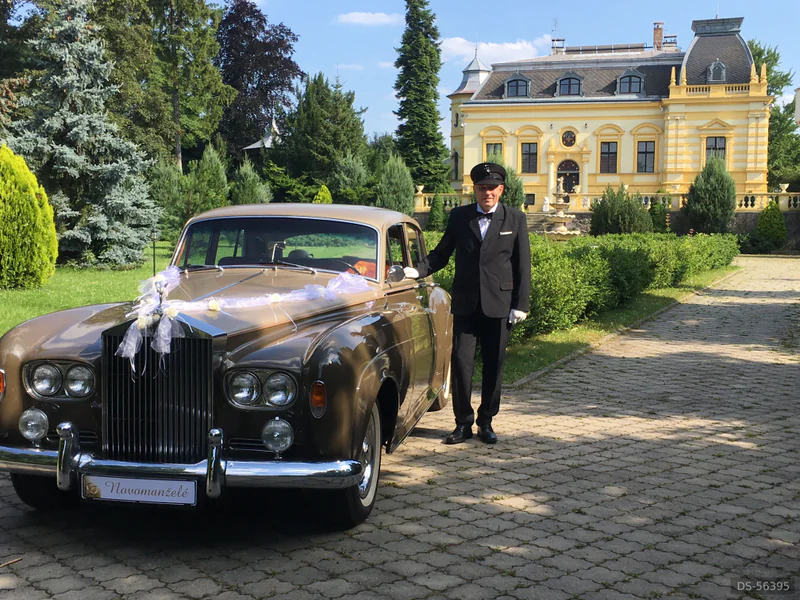 1965 Rolls-Royce Silver Cloud III in Praha 8