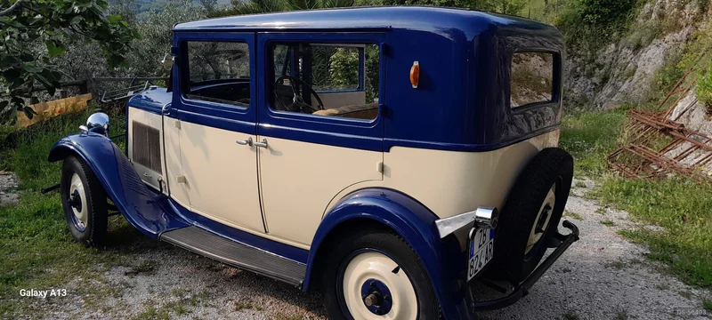 1932 Renault Monoquatre in Orvieto 4