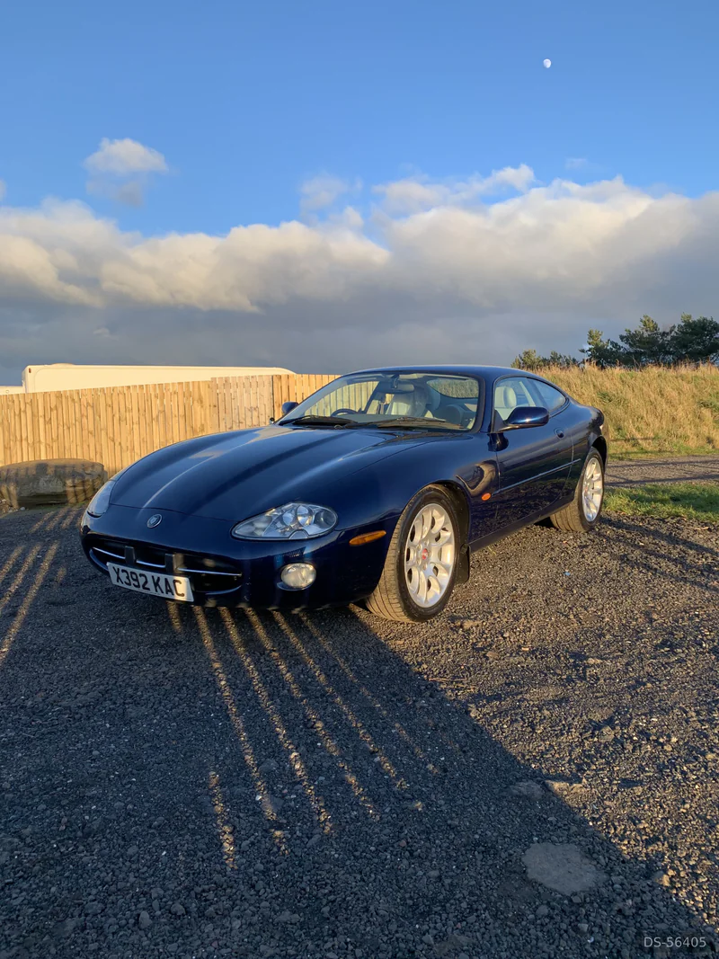 2000 Jaguar XK8 in Nairn 2
