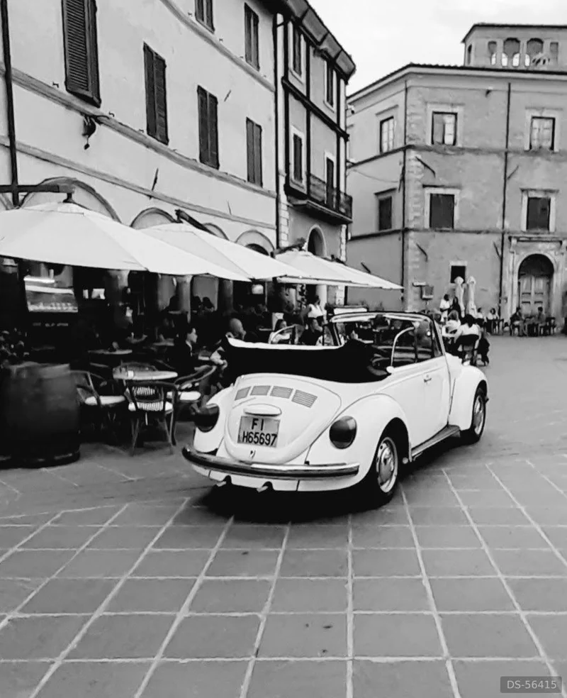 1973 Volkswagen Maggiolino Cabrio in Assisi 5