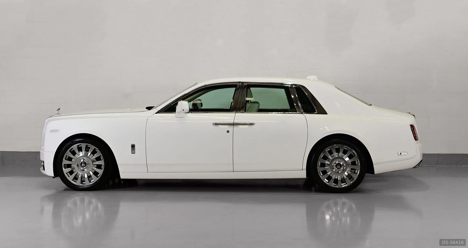 2017 Rolls-Royce Phantom 8