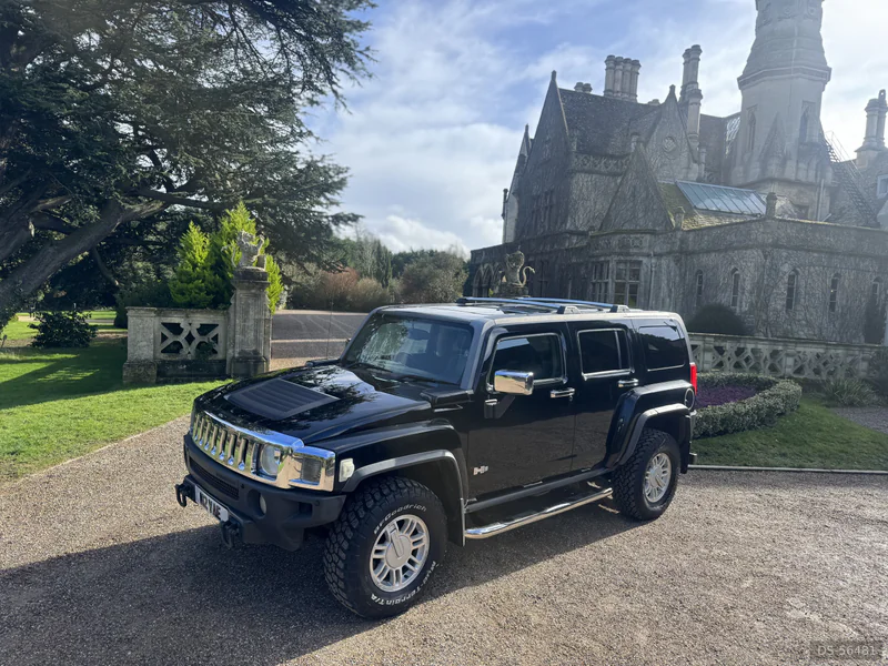 2008 Hummer H3 in Cheltenham 3