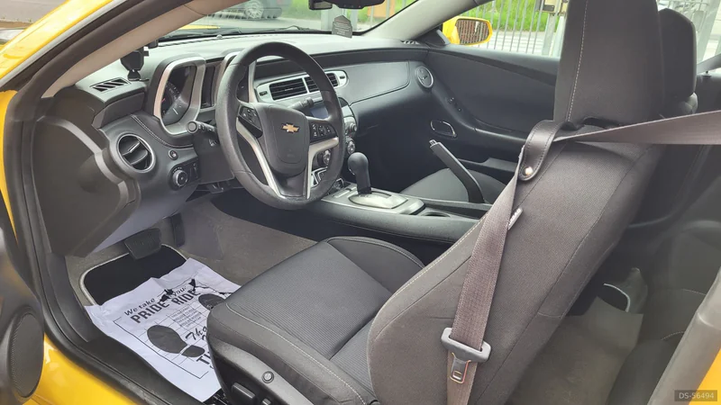2012 Chevrolet Camaro 5th Gen Bumbleebee Edition in Bodio Lomnago 9
