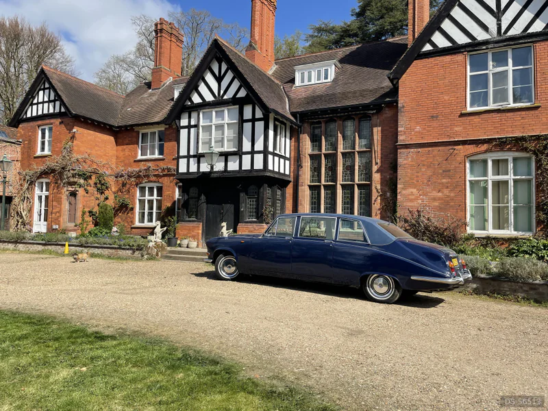 1972 Daimler Ds420 in Berkhamsted 3