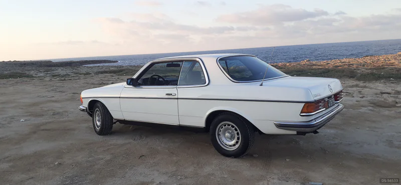 1980 Mercedes-Benz 123.  230coupe in Corato 3