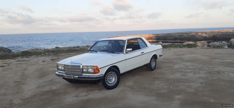 1980 Mercedes-Benz 123.  230coupe in Corato 1