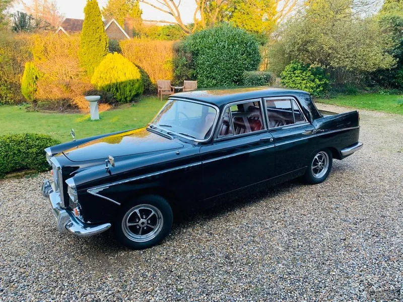 1968 Wolseley Austin in Purley 3