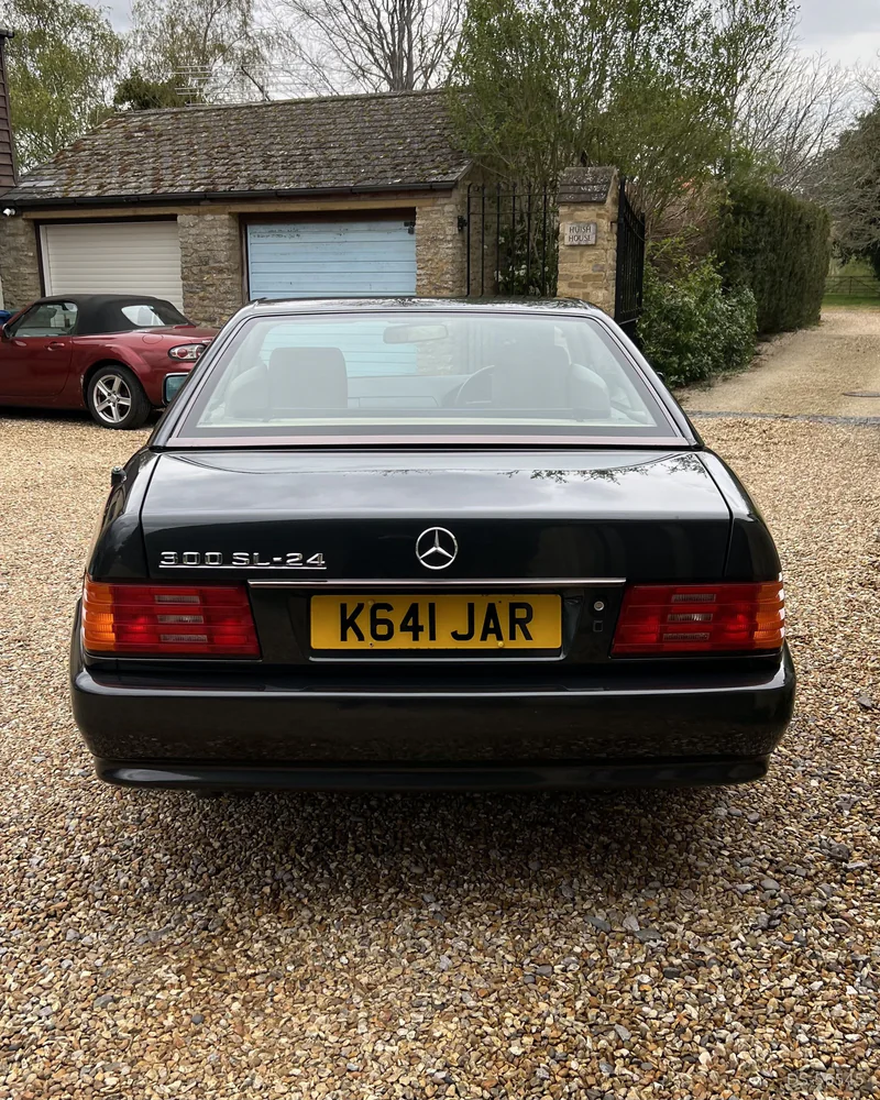 1993 Mercedes-Benz 300 Sl-24 in Oxford 8